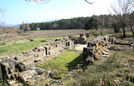 vagnas - site du Monastier