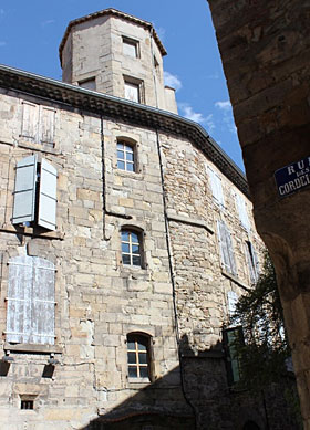 Maison du XVe siècle rue du Triby