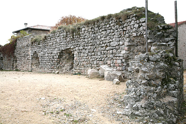 Le mur d'enceinte