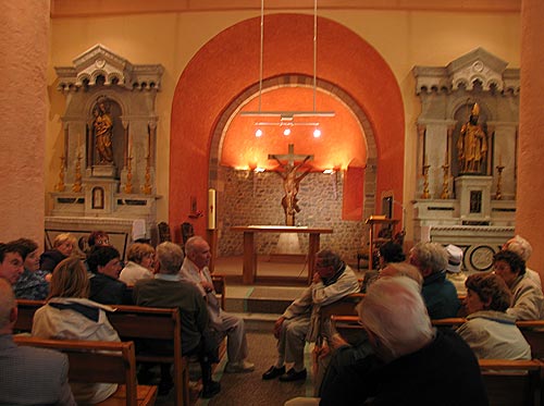 Dans l'église d'Arras