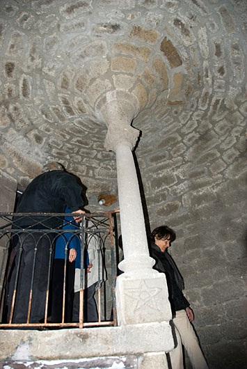 Escalier à vis avec voûte en ombelle sarrasine