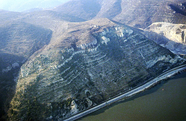 vue aérienne du site du prieuré