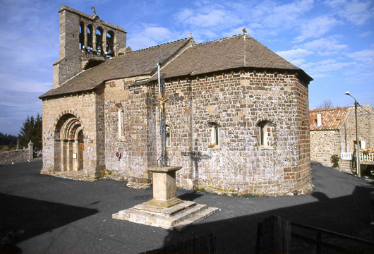 L'église de Lespéron