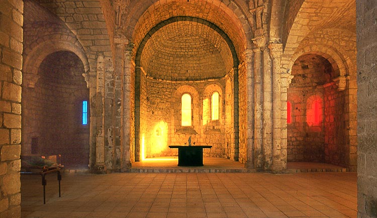 Croisée du transept couverte d'une voûte ogivale