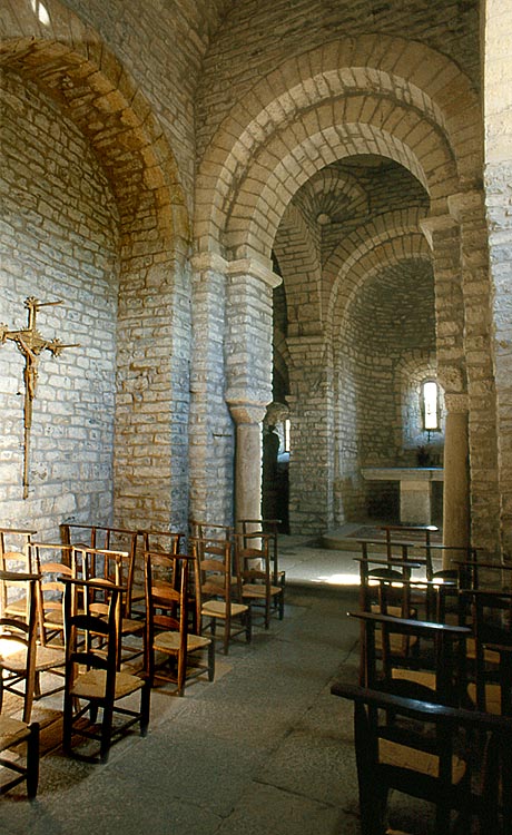 Église Saint-Pierre de Sauveplantade : La nef