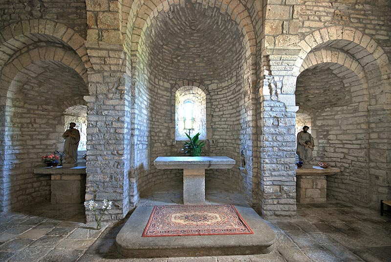 Église de Sauveplantade - Les trois absides