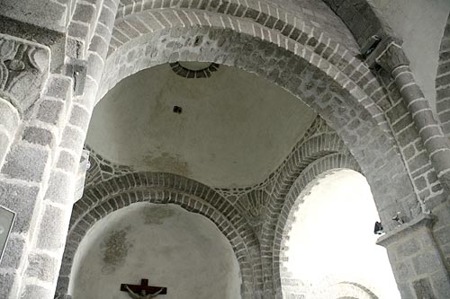 Saint-Félicien - L'église : coupole de la croisée du transept
