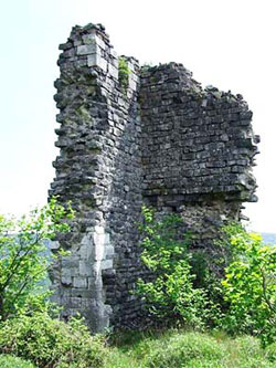 Saint-Laurent-sous-Coiron, vestiges du bâtiment castral