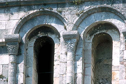 Viviers : La tour porte Saint-Michel